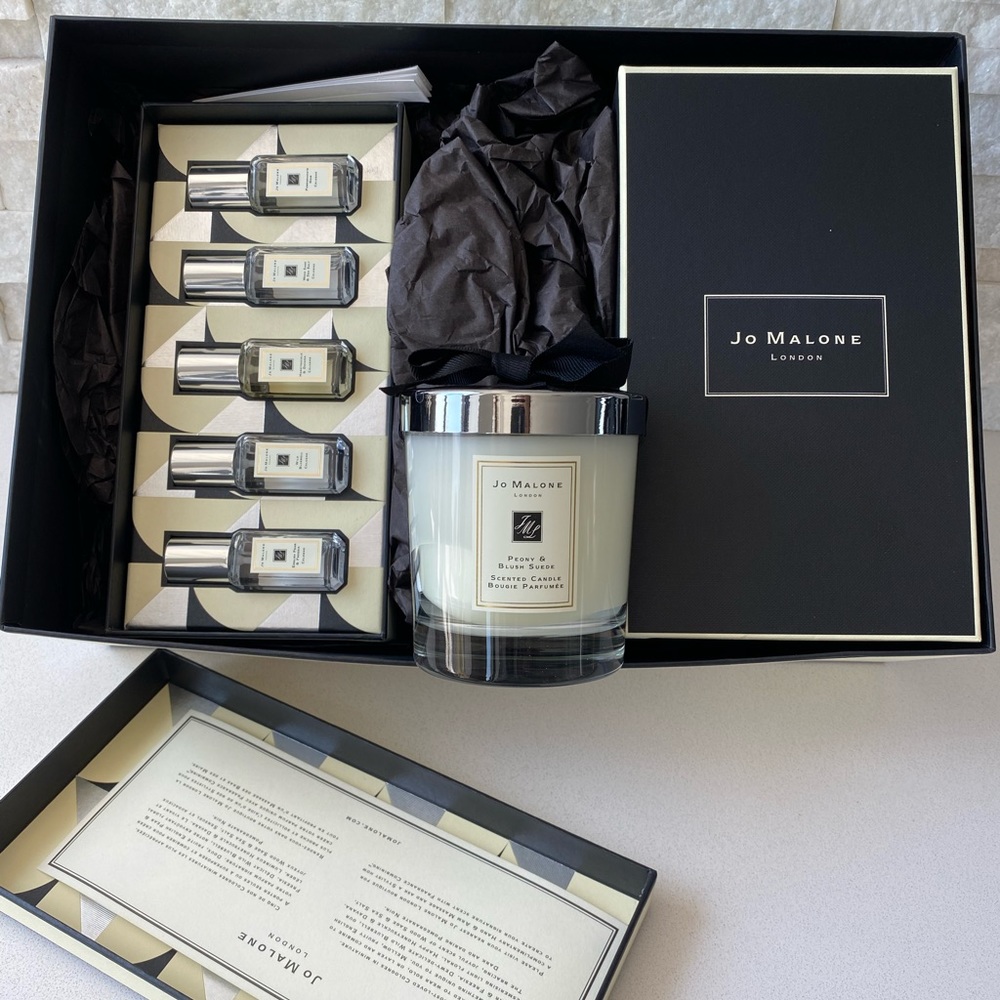 Jo Malone London Cologne Spray (5 0.3oz bottles) & Candle Box Set